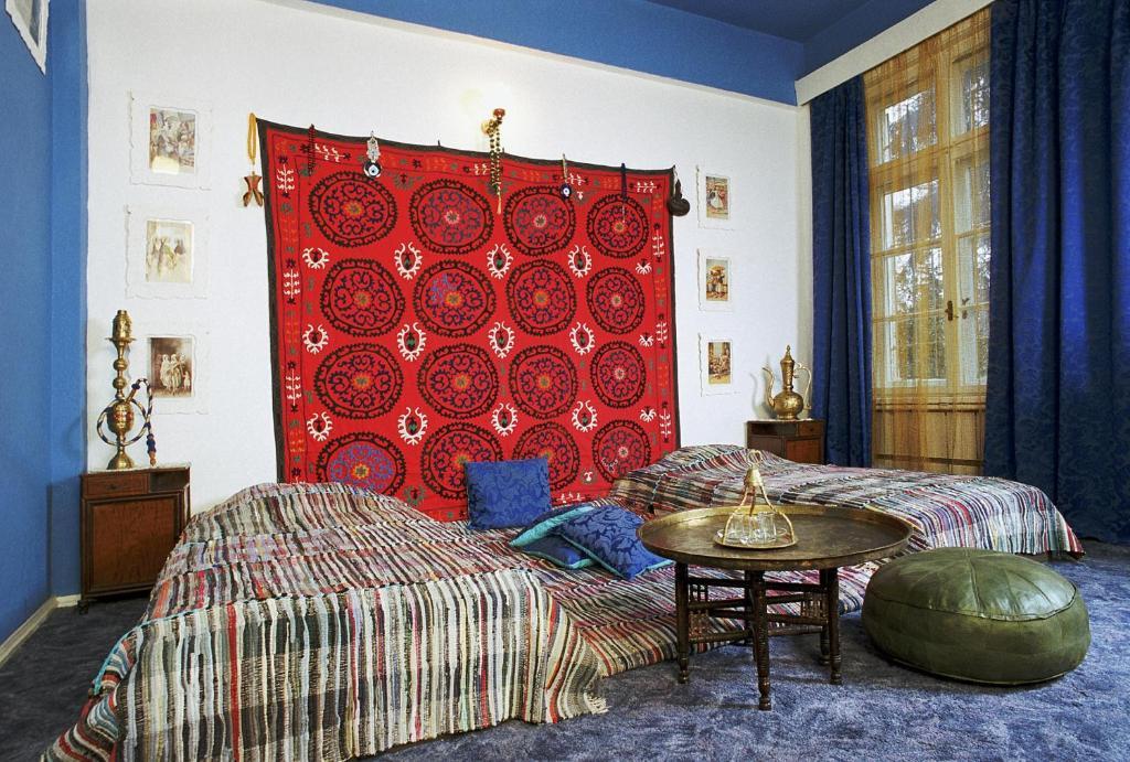 Hotel Trivia Antique - Sofia — Photos 1